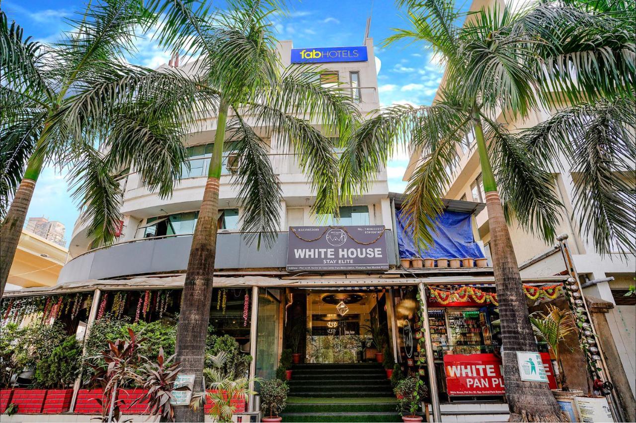 Fabexpress White House - Nr Midc Khargar Hotel Koparpāda Exterior foto